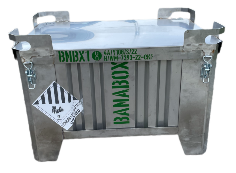 Our half-Euro-pallet container stacks up to 432 kg, fits Euro-pallets, and allows mixed stacking of BNBX0/BNBX1. UN certified for defective lithium batteries, ADR compliant.